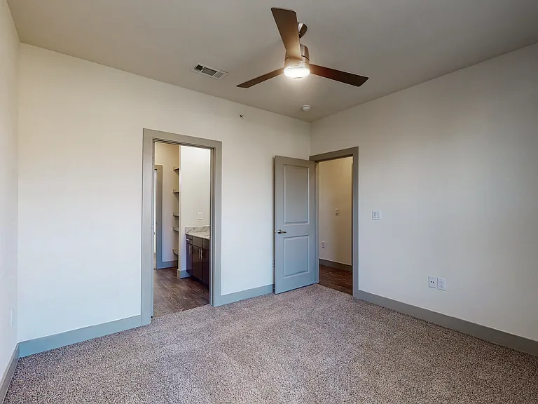 The District At Cypress Waters - Parson's Green — Photo 1280