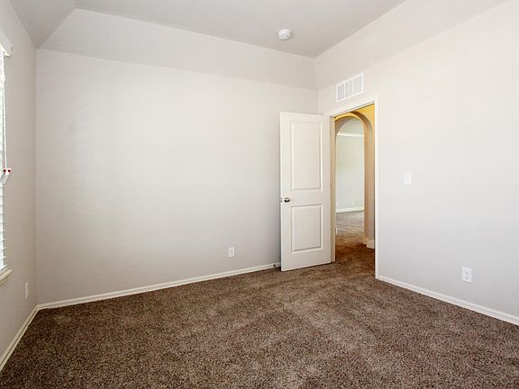 1st Guest Bed/Office