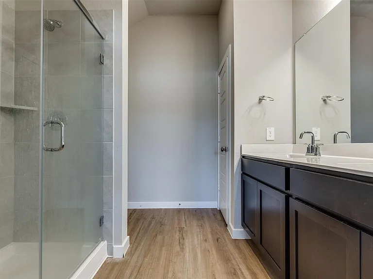 949 Gentle Moss Dr — Photo 8