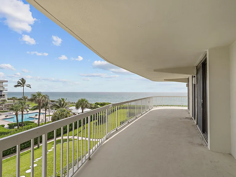 3300 S Ocean Blvd #303-N — Photo 10