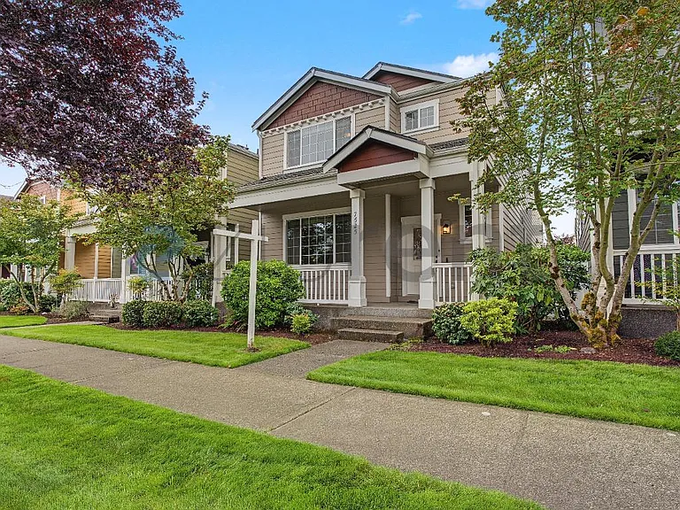 7625 Kodiak Ave NE — Photo 3