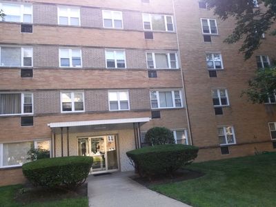 2025 W Granville Ave APT 311B, Chicago, IL, 60659