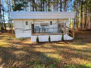 1384 Drakes Nest Ln, Darlington, SC 29532