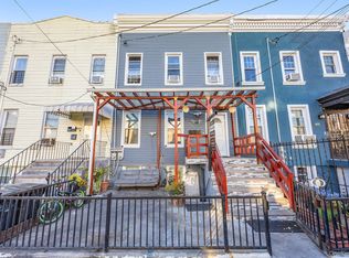 414 Chestnut St, Brooklyn, NY 11208