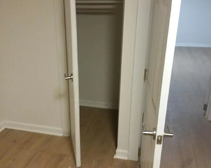 119 E Wilson St — Photo 12