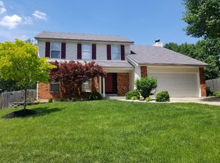 21 Quiet Falls Ct, Saint Charles, MO