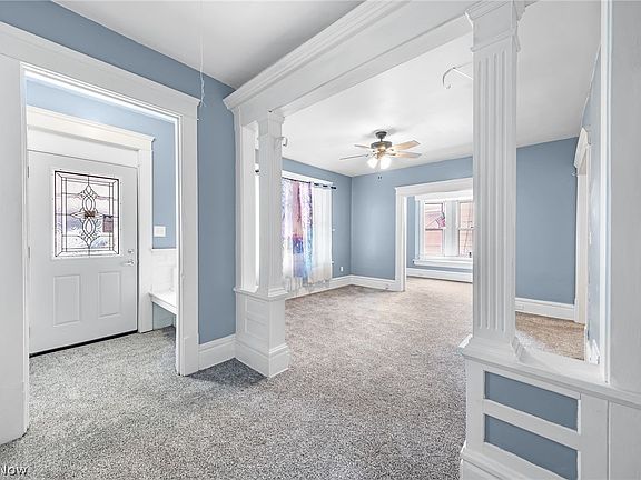 4th image of 247 Rhodes Ave