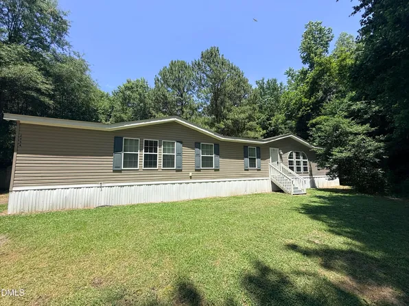 2554 Rock Pillar Rd, Clayton, NC 27520