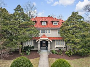 131 Fair Oaks Park, Needham, MA 02492