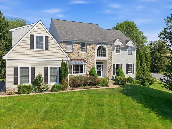 706 Regency Hill Dr, Hockessin, DE 19707