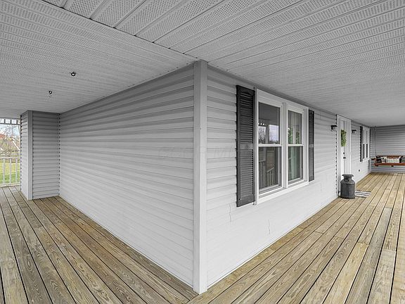 5th image of 5633 Township Road 122