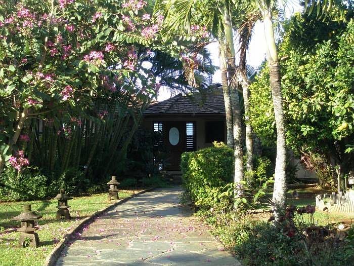 walkway to front door