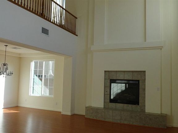 5th image of 10156 Trellis Rose Ct