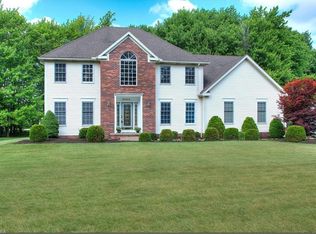 9504 Shepard Rd, Macedonia, OH 44056