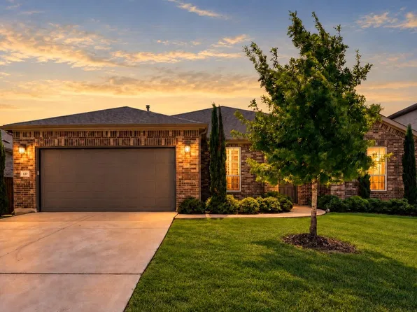 137 Climbing Rock Loop, Dripping Springs, TX 78620