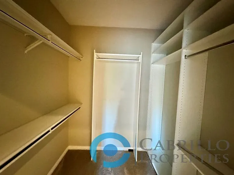 850 Beech St #504 — Photo 23