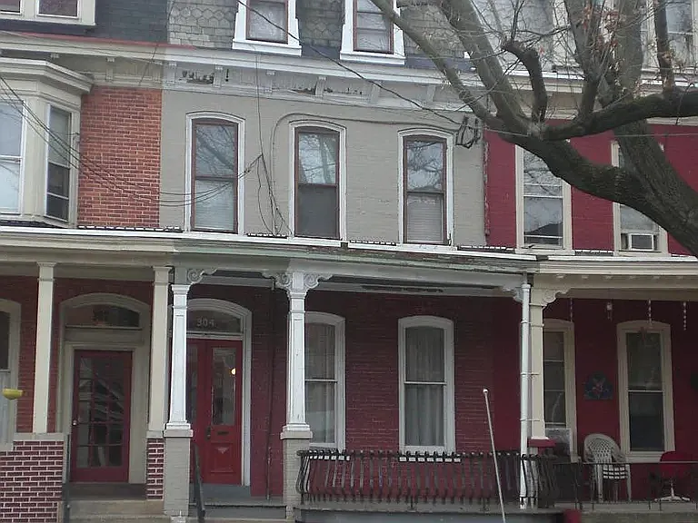 304 N Lime St - 3 — Photo 1