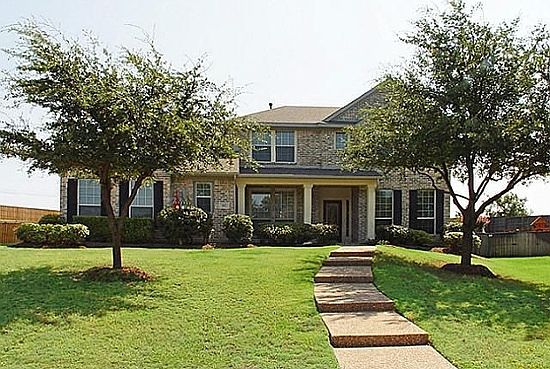 1st image of 612 Creek View Dr