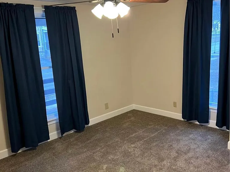1006 Academy St #1 — Photo 8