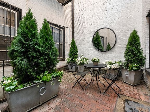5th image of 21 Walnut St #M