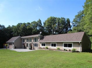 32 Plains Rd, Tolland, CT 06084