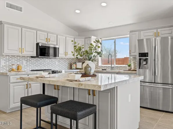 16830 S 42ND Street, Phoenix, AZ 85048