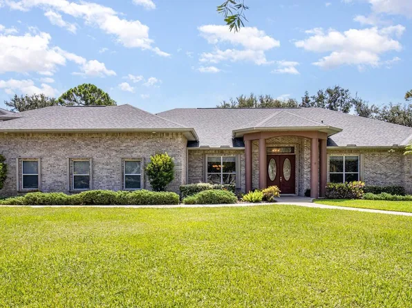 207 Brightwater Dr SE, Palm Bay, FL 32909