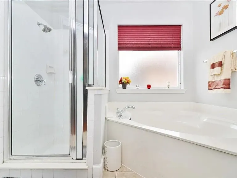 9070 Winding River Dr — Photo 12