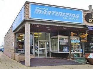 301 Main St, Racine, WI 53403