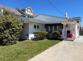 305 E Saint Paul Ave, Wildwood Crest, NJ 08260