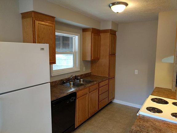 5th image of 1303 Oakland Park Ave