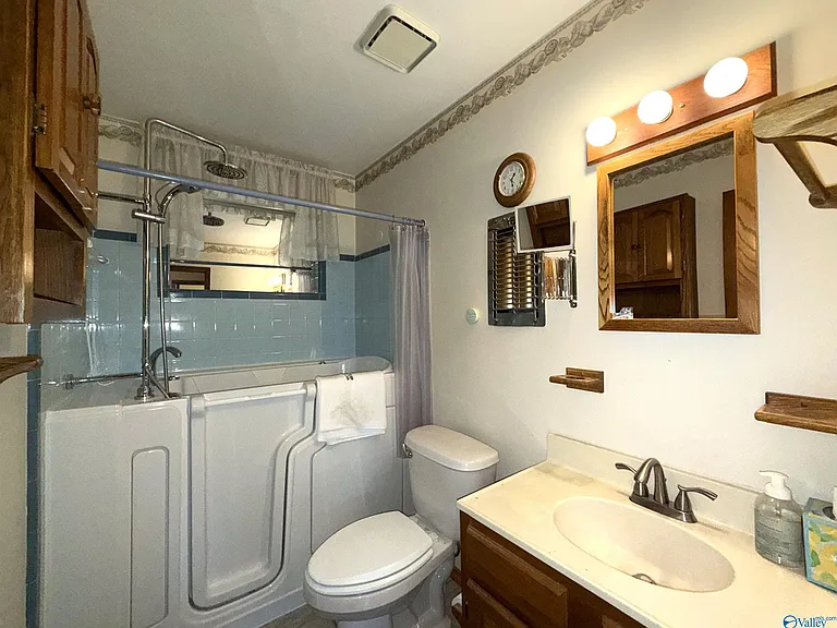 743 W Arbor Dr NW — Photo 10