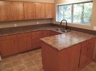 9604 SW Morrison St #B, Portland, OR 97225