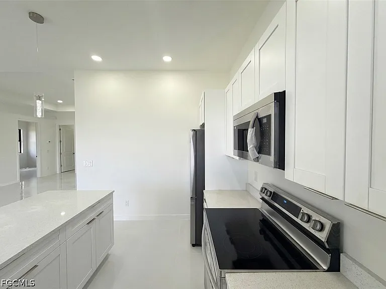 4229 NW 32nd St — Photo 12