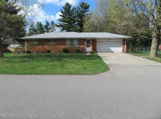 434 Pocahontas Trl, Oxford, MI