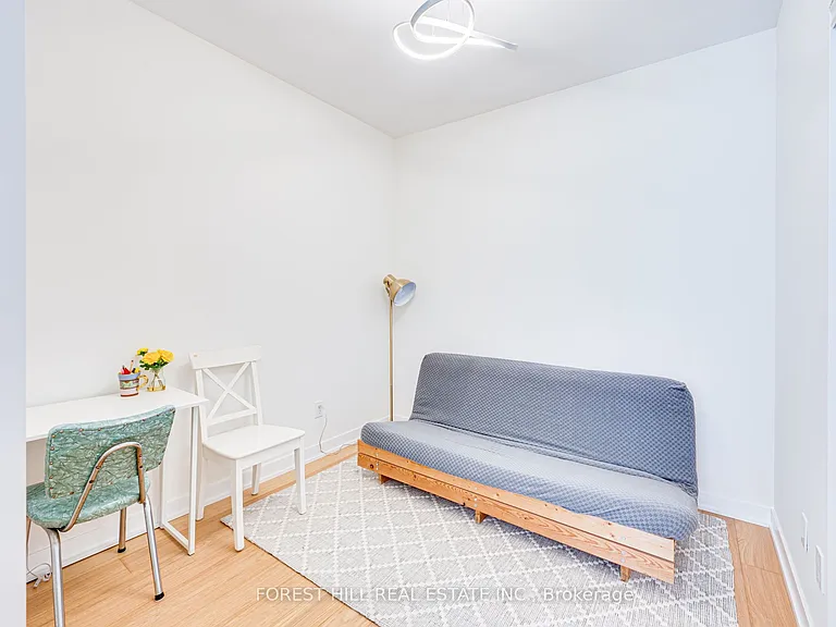 840 Saint Clair Ave W #516 — Photo 7