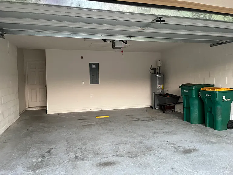 215 Sirius Ct — Photo 16