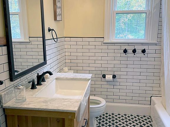Bathroom1