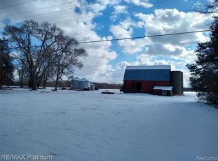 10606 S Willow Rd, Augusta Twp, MI 48191