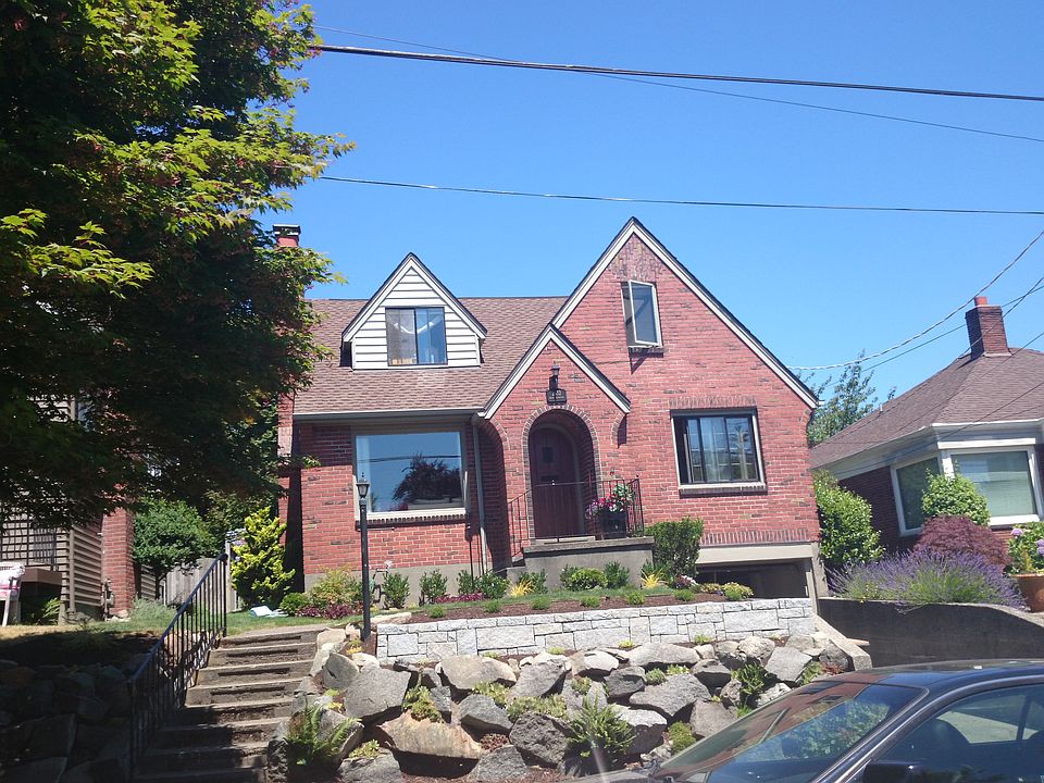 1st image of 2632 W Plymouth St