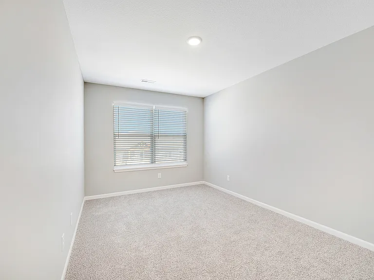 Copper Creek Apartments — Photo 12