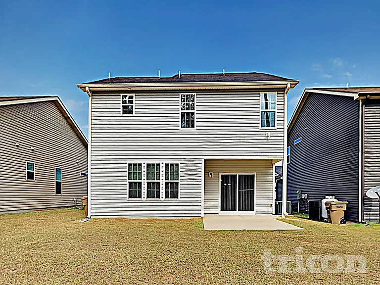 32 Balboa Pkwy — Photo 15