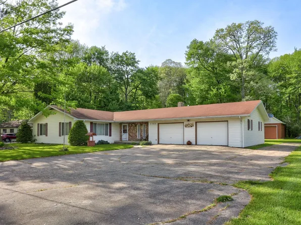 5745 E Townline Rd, Birch Run, MI 48415