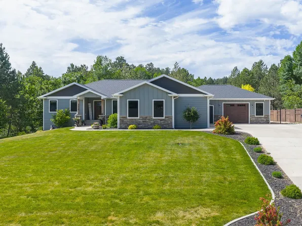 5515 Wildwood Dr, Rapid City, SD 57702
