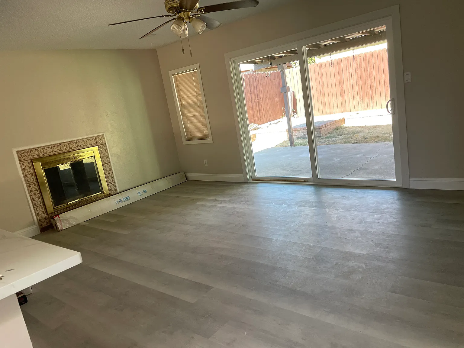 3 bed, 1146 sqft, $2,350 — Photo 4