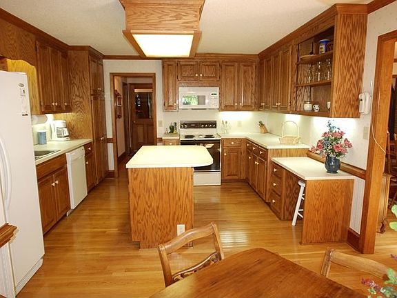 Large Kitchen