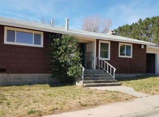 916 Tewa Loop, Los Alamos, NM 87544