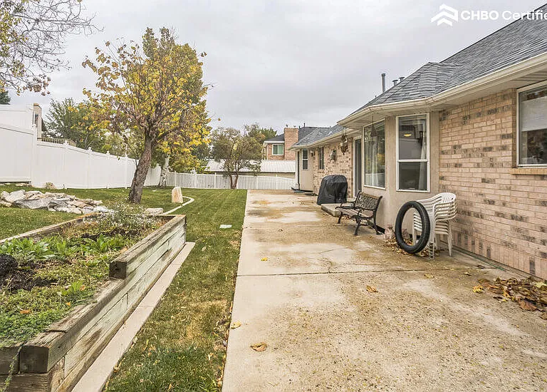 527 S Fort Dr — Photo 30