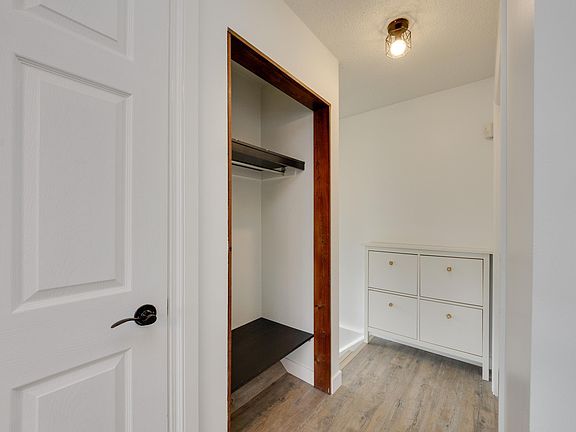 5th image of 6451 180th St NW