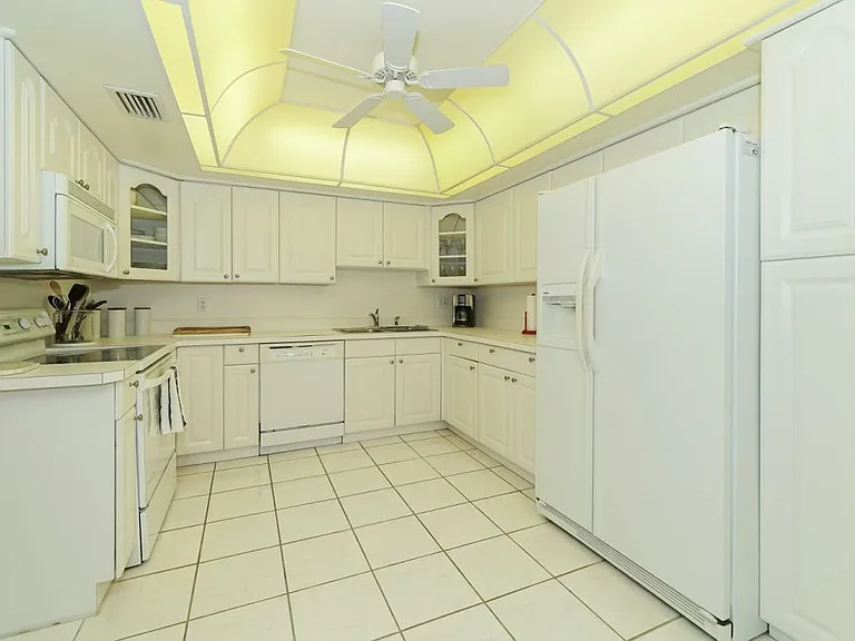1700 Benjamin Franklin Dr #11B — Photo 12